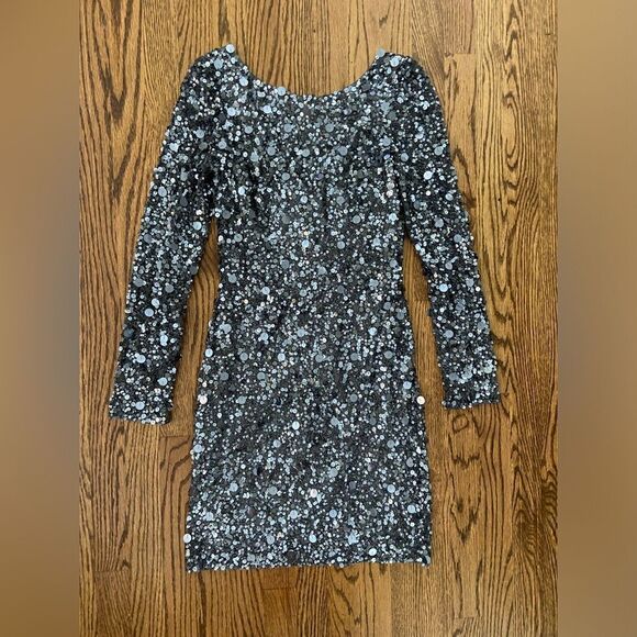 Aidan Mattox All over sequin long sleeve V back mini dress sz 4 - Picture 1 of 7